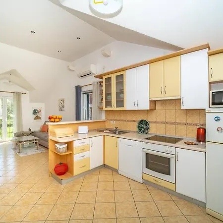 Adriatic Sea View Penthouse With Parking - 5 Min Walk To Coast Apartment
