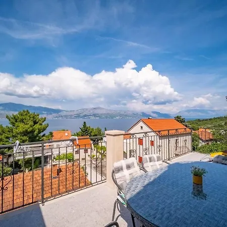 Apartment Adriatic Sea View Penthouse With Parking - 5 Min Walk To Coast Postira