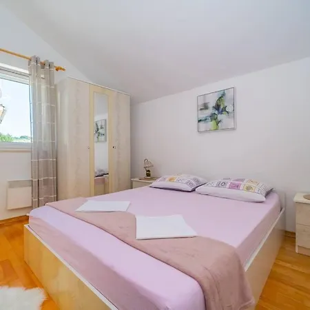 Adriatic Sea View Penthouse With Parking - 5 Min Walk To Coast Apartment